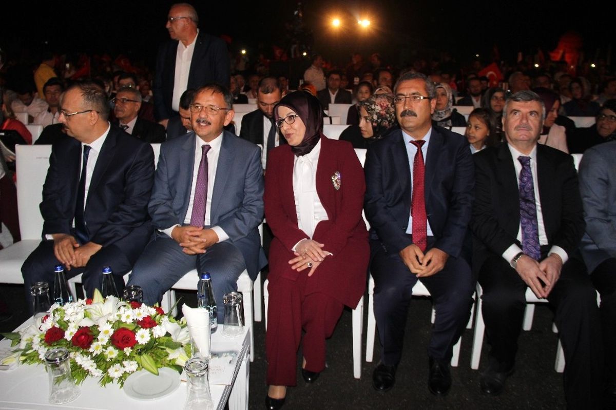 Çevre ve Şehircilik Bakanı Mehmet Özhaseki, Konya\'da