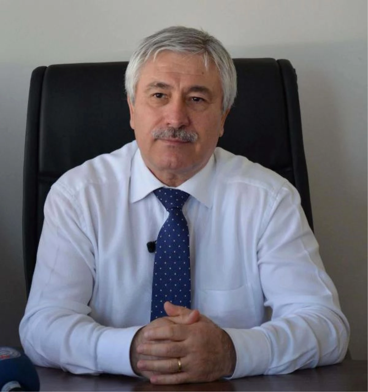 Eski Ege Üniversitesi Rektörü Mustafa Cüneyt Hoşcoşkun Hakkında Yakalama Kararı Çıkarıldı