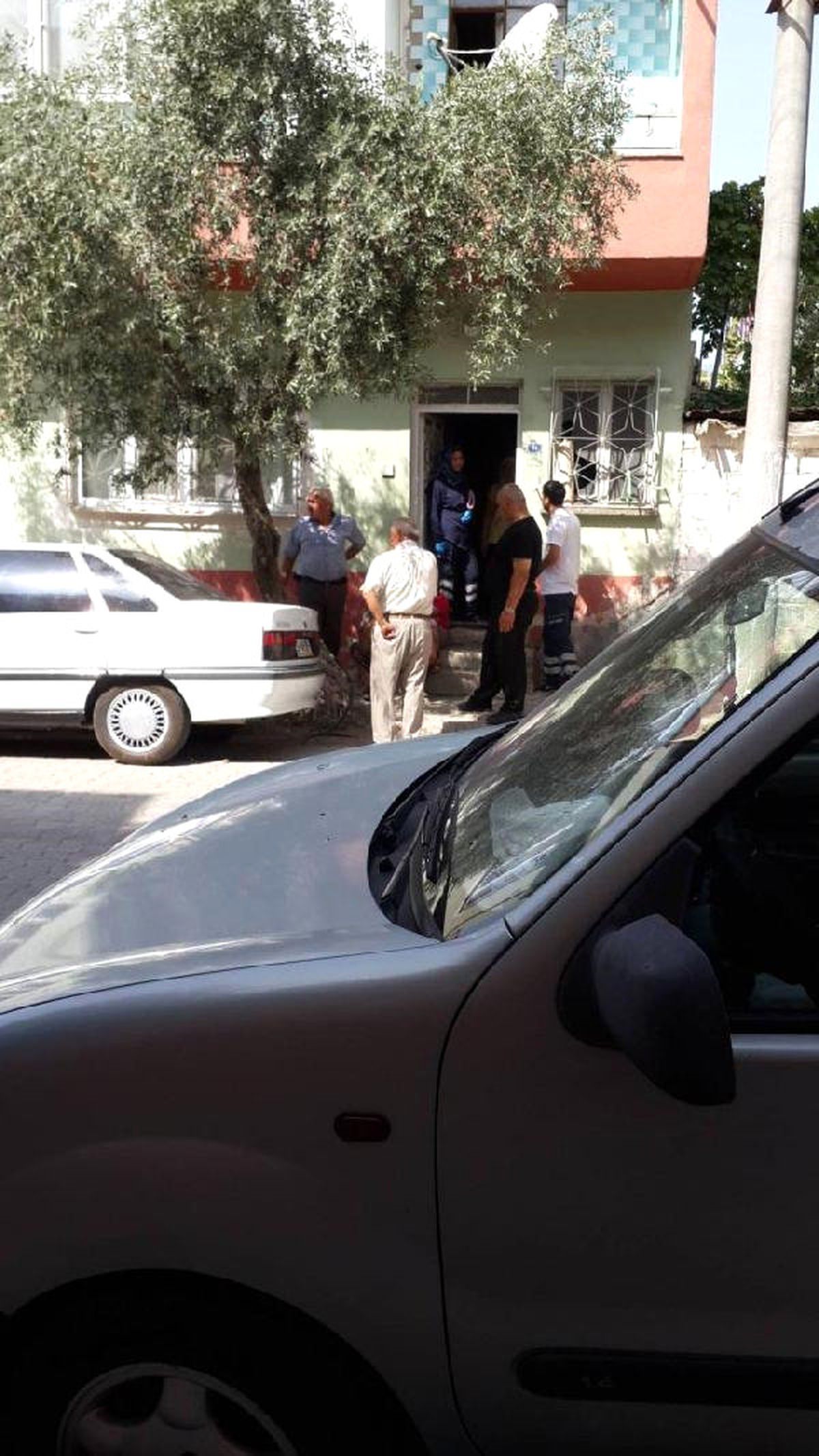 Evinde Ölü Bulundu
