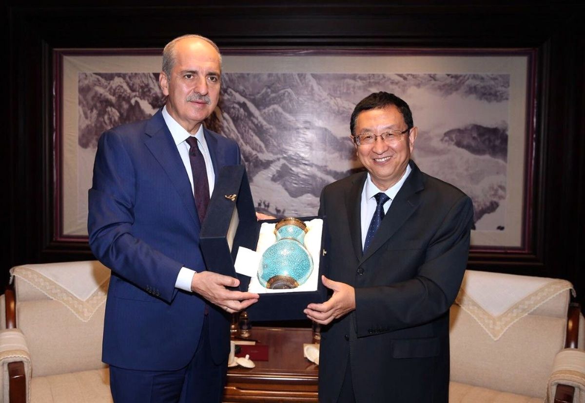 Kültür ve Turizm Bakanı Kurtulmuş Çin\'de