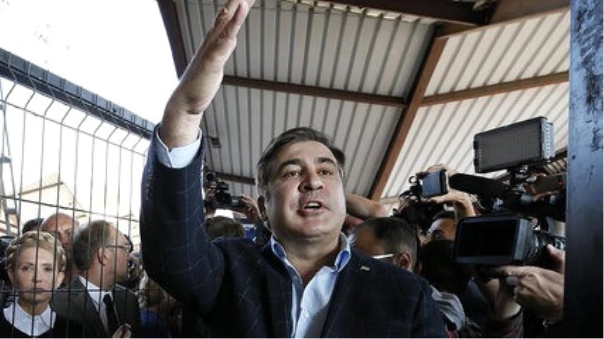 Saakaşvili, Ukrayna\'ya Döndü