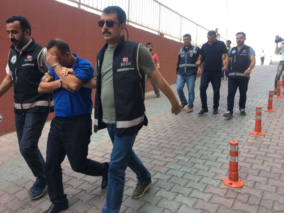 Sigara Kaçakçıları Adliyeye Sevk Edildi