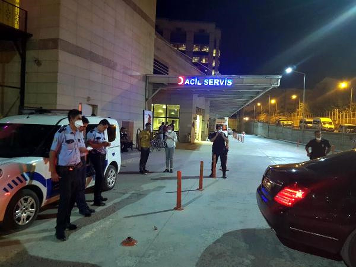 Siirt\'te Varildeki Sızıntıdan Etkilenenlerin Hastaneye Kaldırılması