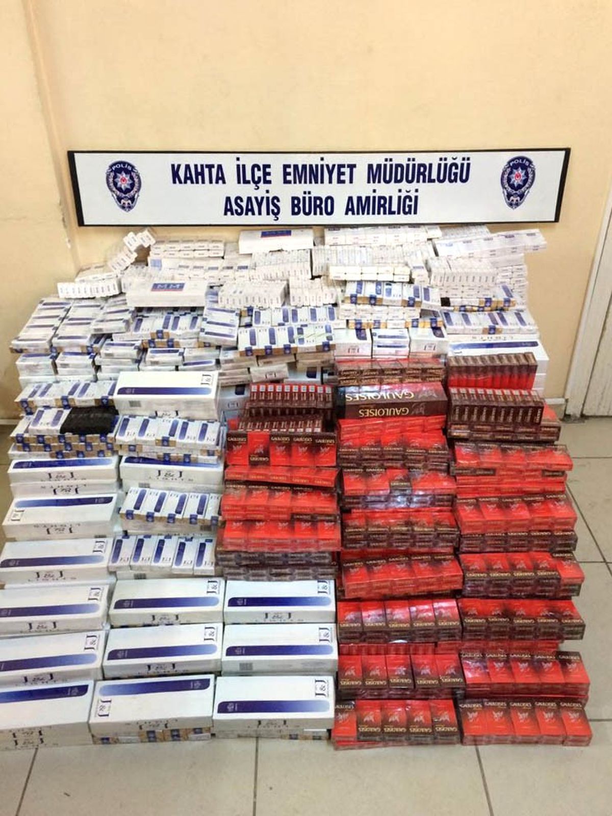 Adıyaman\'da 6 Bin 115 Paket Kaçak Sigara Ele Geçirildi