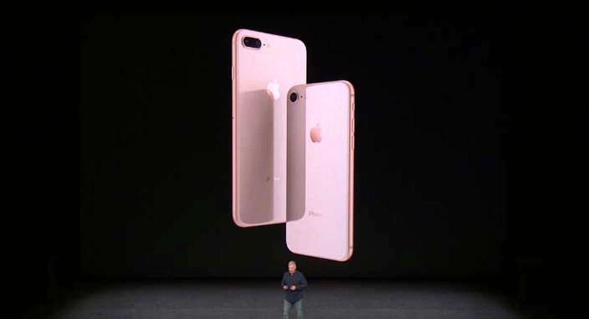 Apple, İphone X ve İphone 8\'i Tanıttı