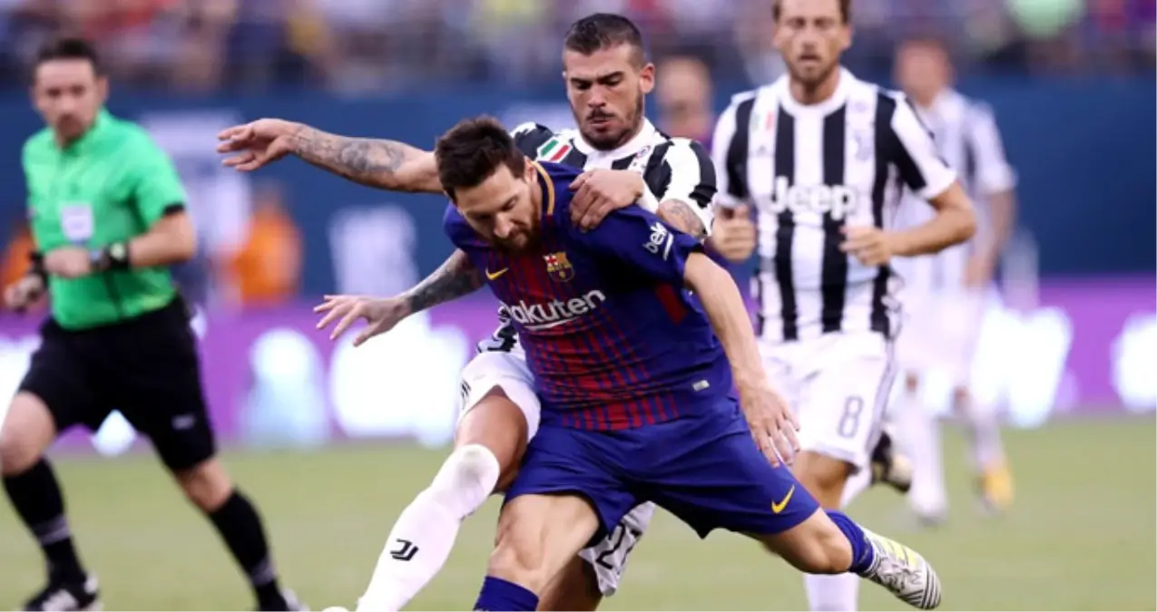 Barcelona, Juventus\'u 3-0 Mağlup Etti