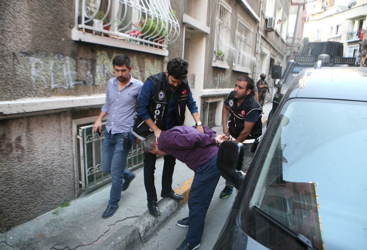 Beyoğlu\'nda Nefes Kesen Narkotik Operasyonu