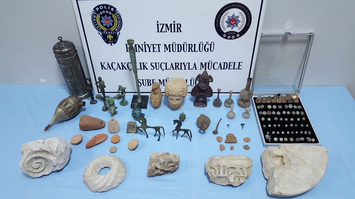İzmir\'de Tarihi Eser Kaçakçılığı