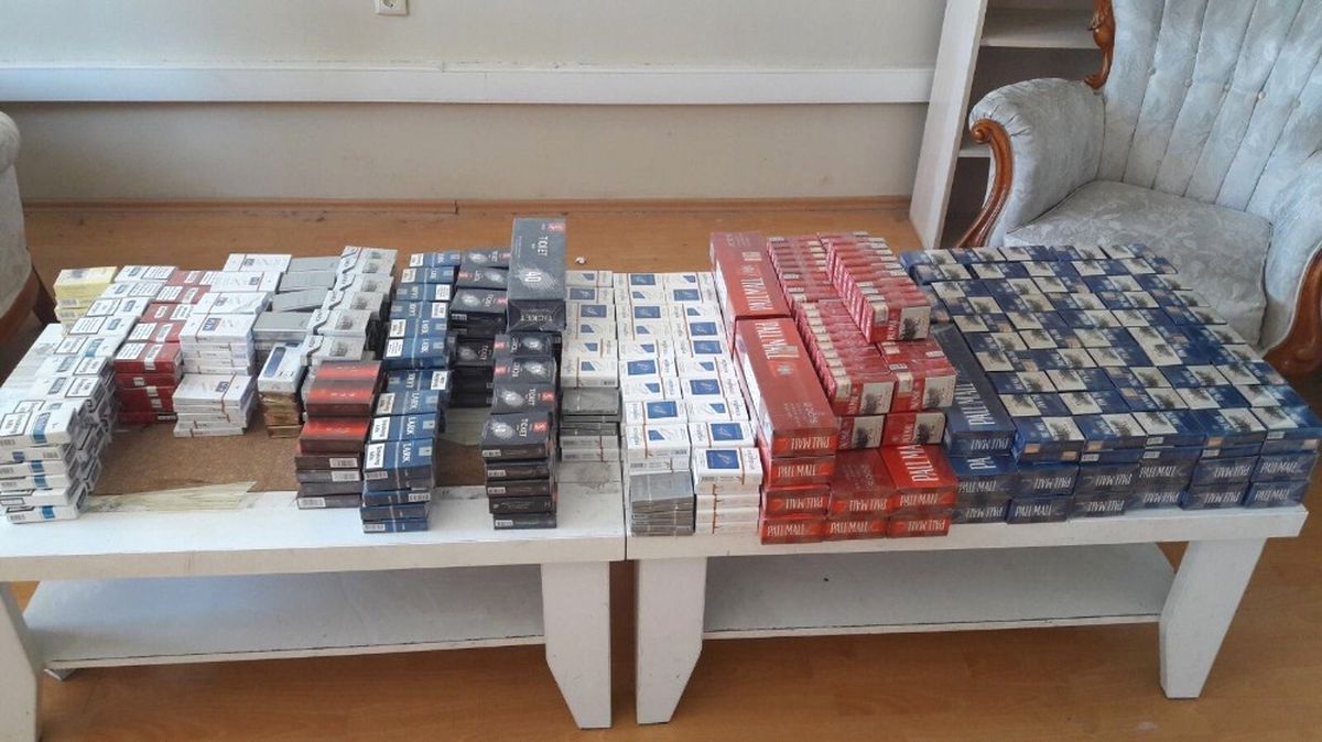 Kaçak Sigara Satıcısına Baskın
