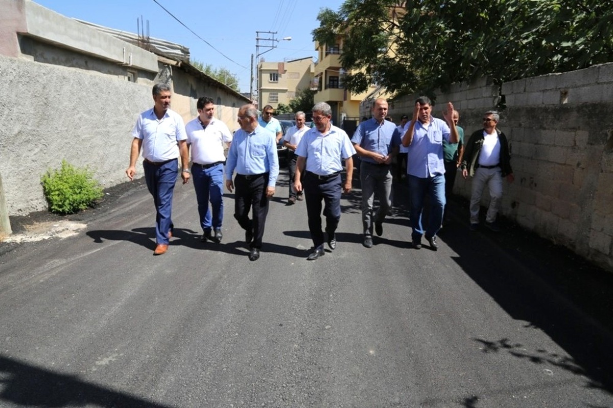 Mahallelere Karayolları Standardında Asfalt Yol