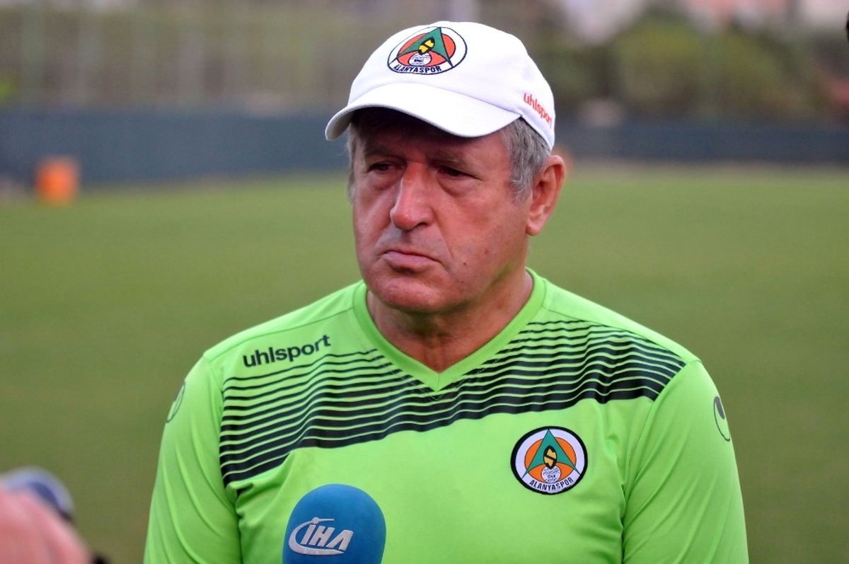 Safet Susic: 3 Forvet Oyuncusuyla Açık Futbol Oynayacağız