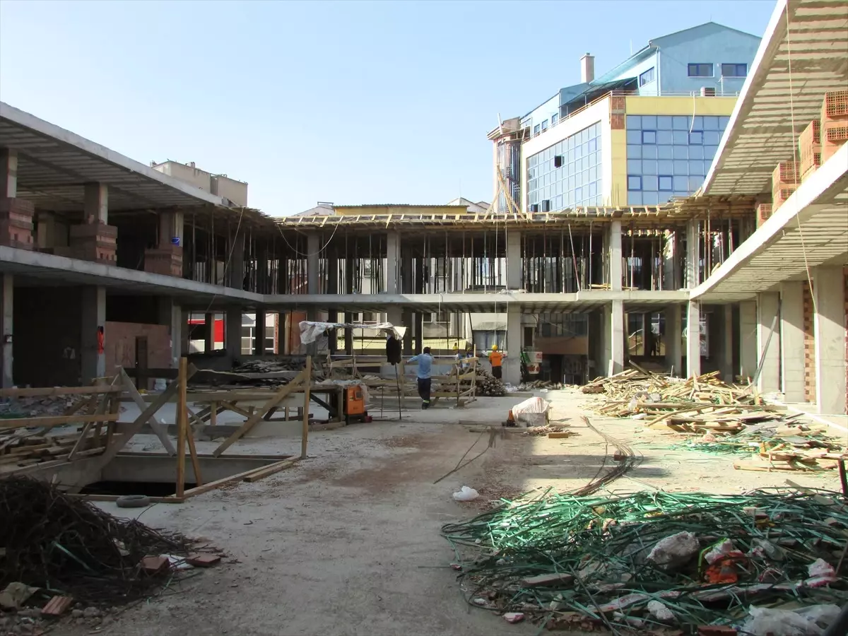 Sandıklı\'da Bedesten İnşaat Çalışmaları