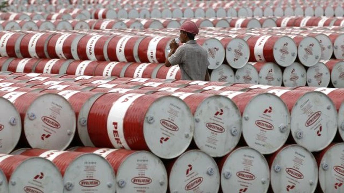 ABD\'nin Ticari Ham Petrol Stokları Arttı