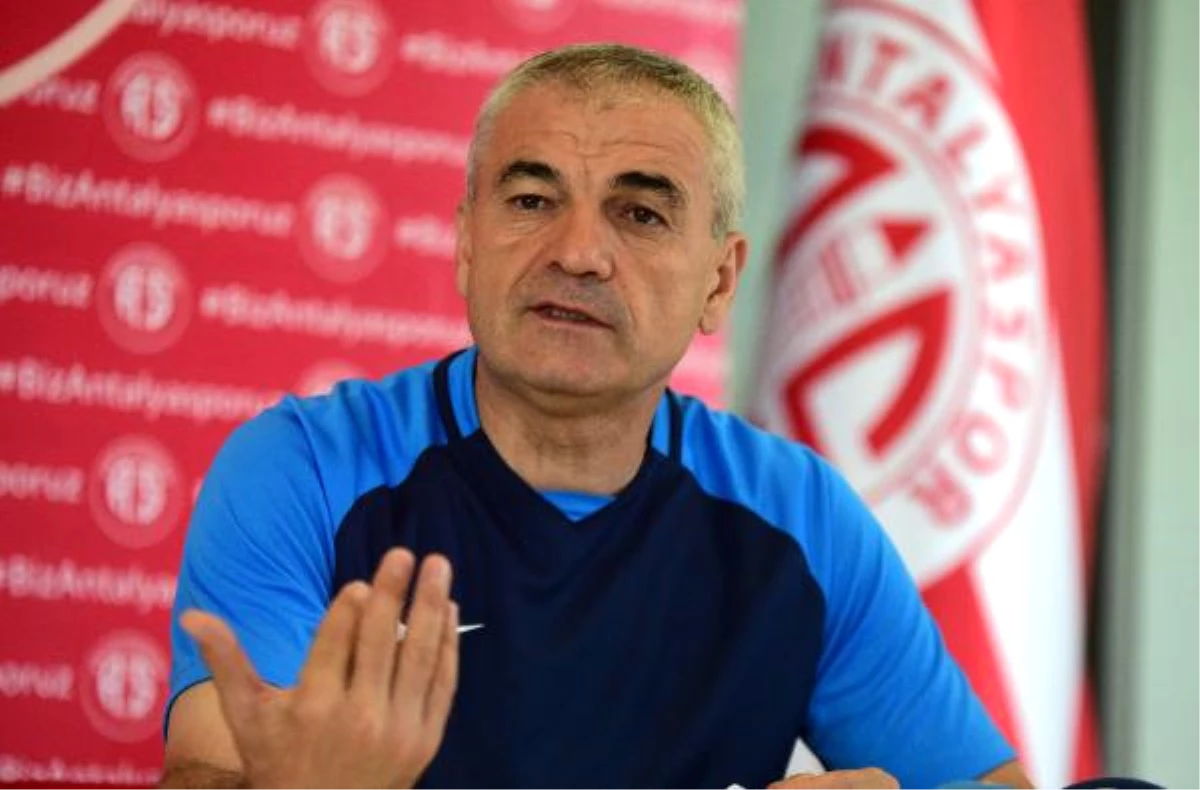 Antalyaspor Teknik Direktörü Çalımbay: "Kayseri\'den İyi Skorla Dönmeliyiz"