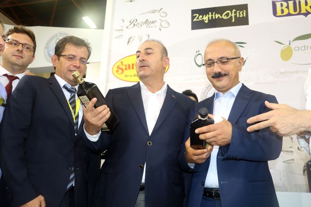 Bakan Çavuşoğlu: "Çin\'e Tarım Ürünü İhracatı Önündeki Engeller Kalkıyor"
