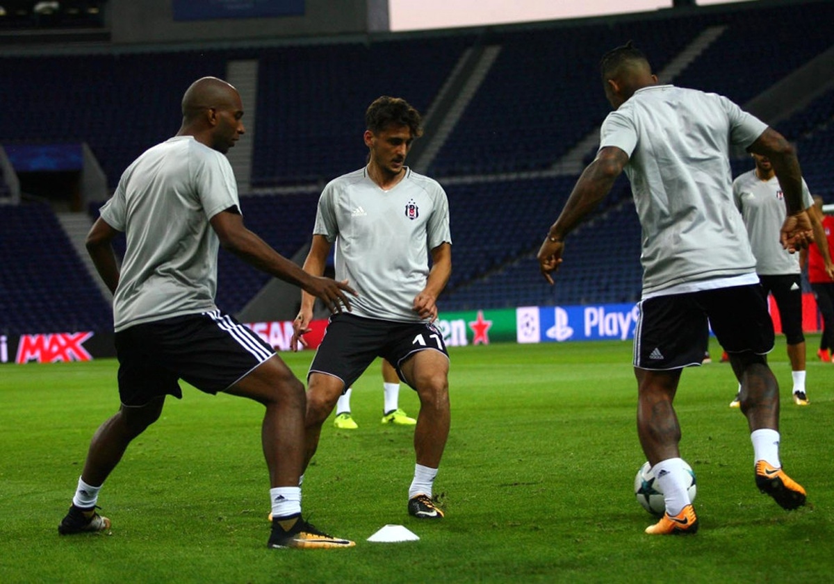 Beşiktaş, Yarın Porto ile Yapacağı Karşılaşmanın Hazırlıklarını Tamamladı