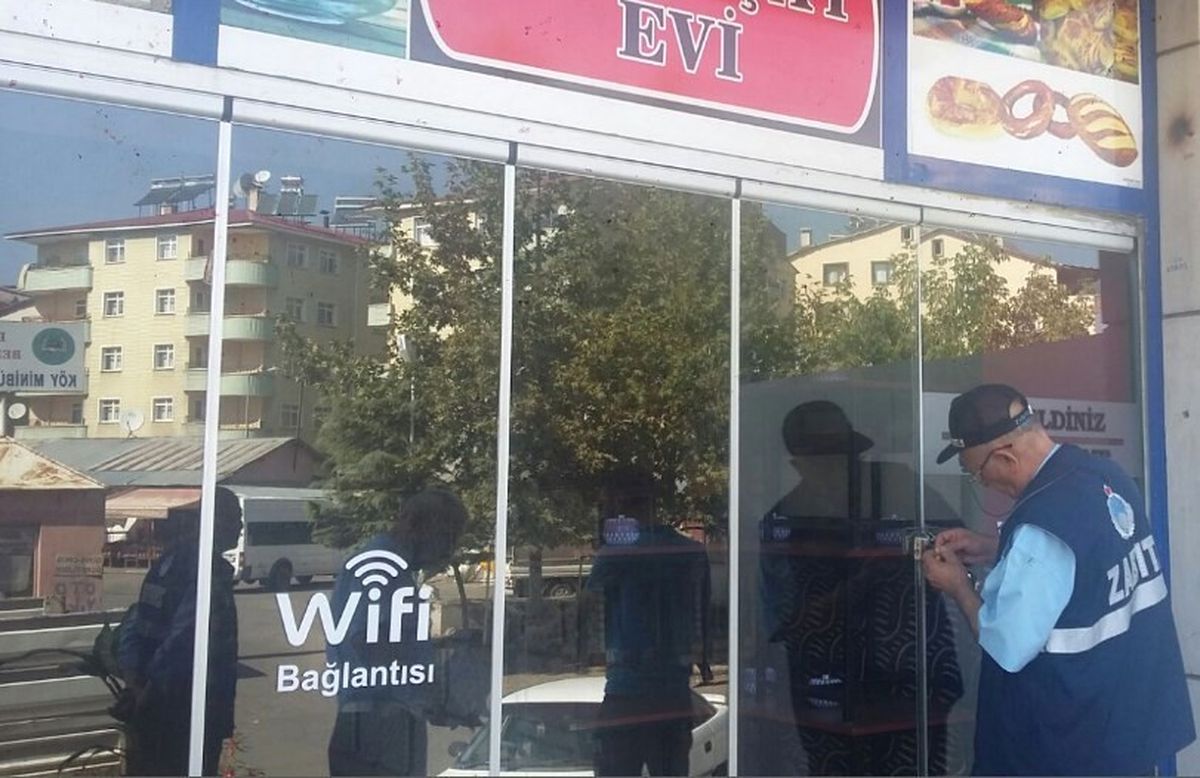 Bingöl\'de Kaldırımı İşgal Eden 6 Kahvehane Kapatıldı