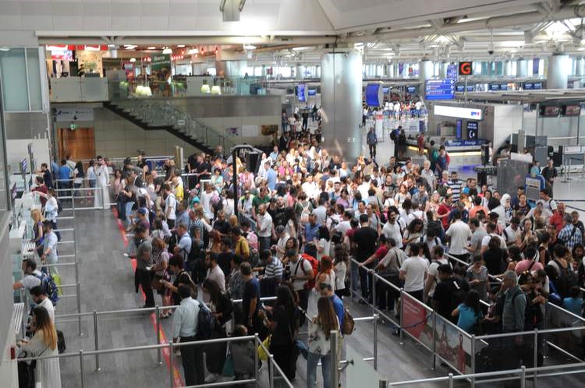 Dha İstanbul - Atatürk Havalimanı Avrupa İkincisi Oldu