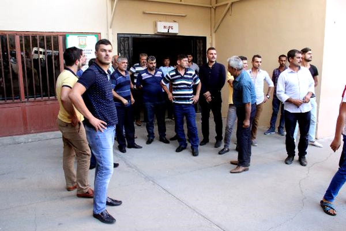 Erkek Yerine Kadın Cenazesi, Yakınlarını Şoke Etti (2)
