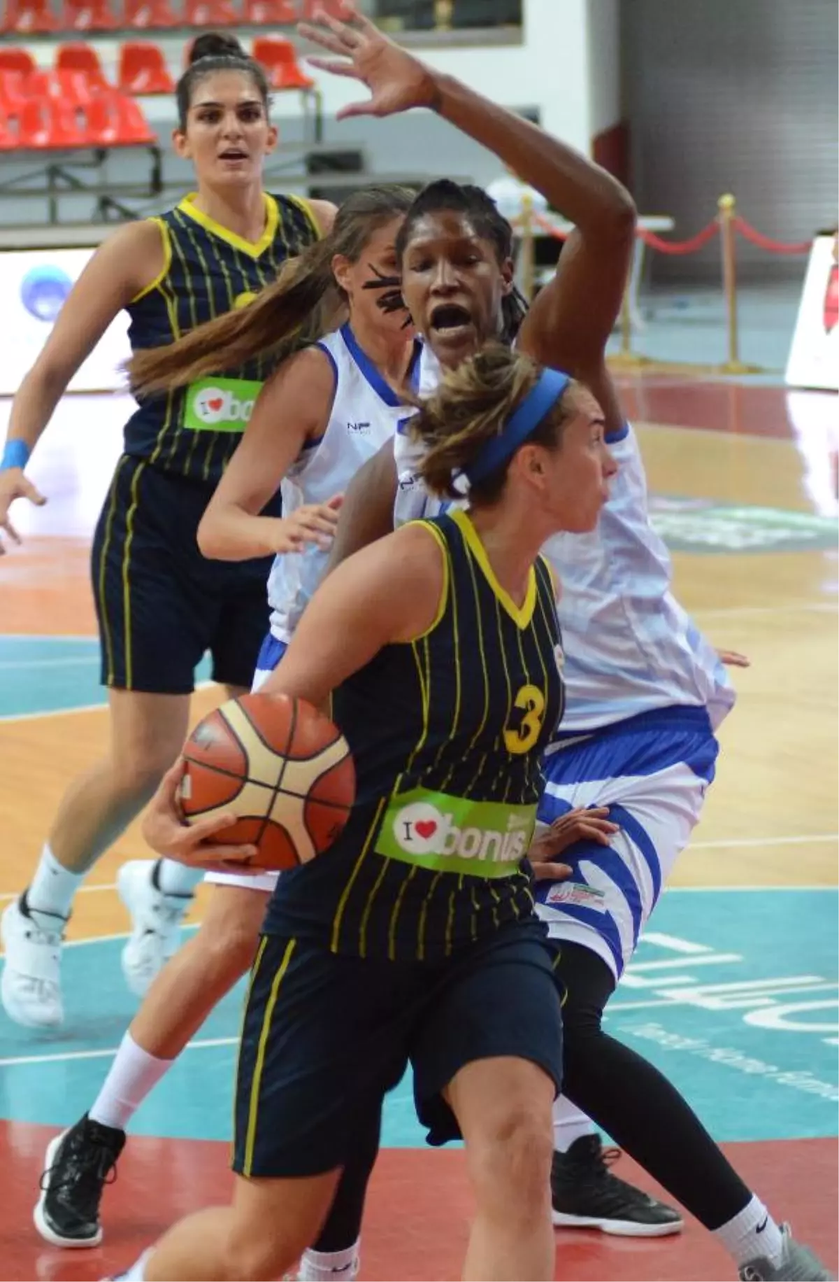 Fenerbahçe – Bornova Becker: 73-53