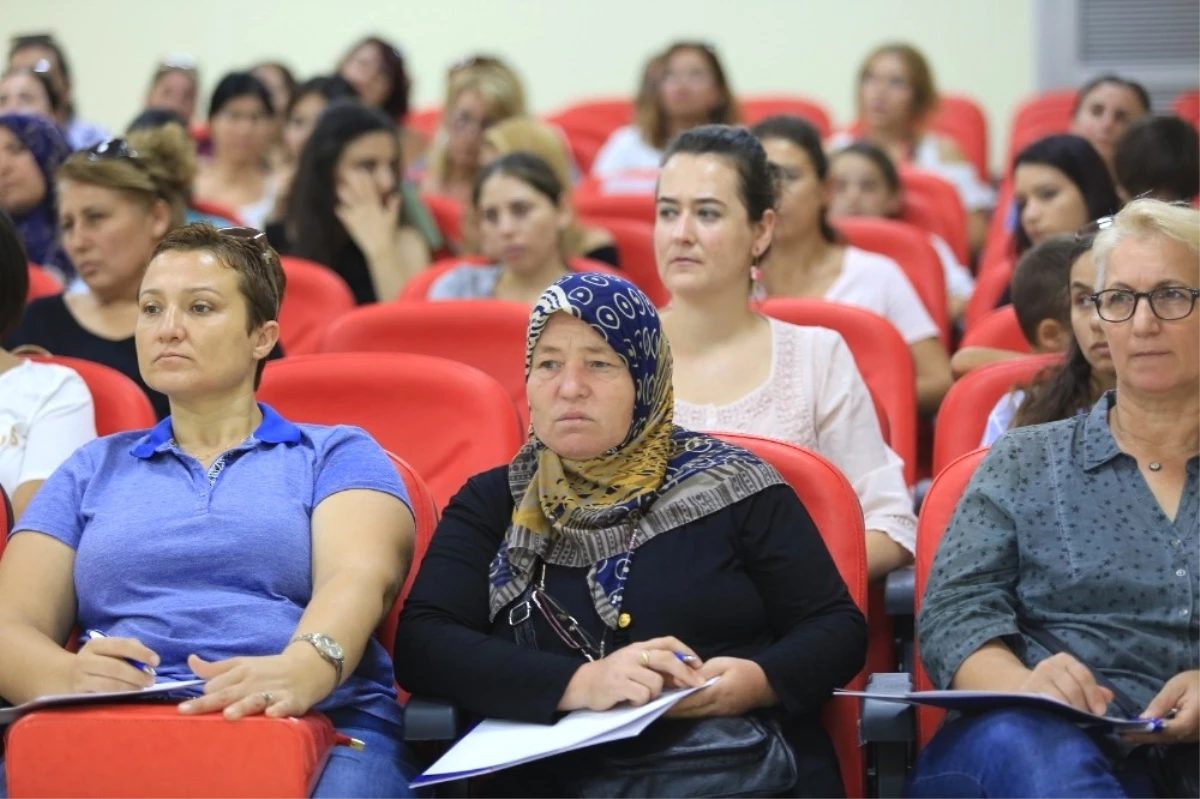 Gaziemir Belediyesi \'Üretici Kadın Kooperatifi\' Kuruyor