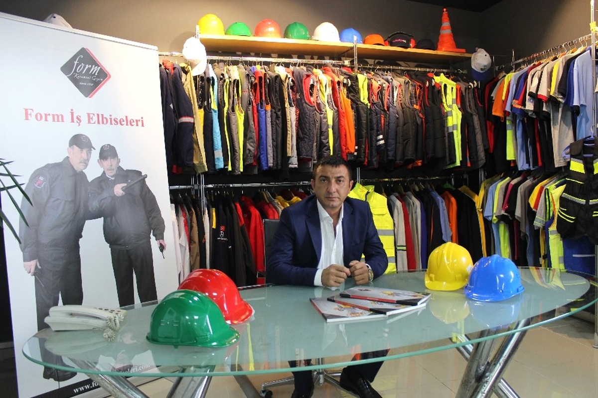 İş Kıyafetleri Çalışana Can Güvenliği de Sağlamalı"