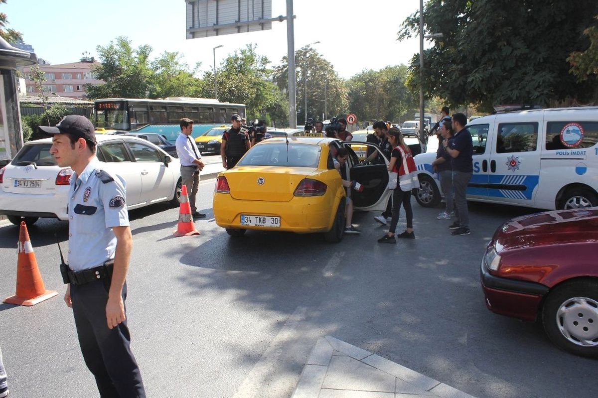 İstanbul\'da Ticari Taksi ve Yolcu Minibüslerine Uygulama