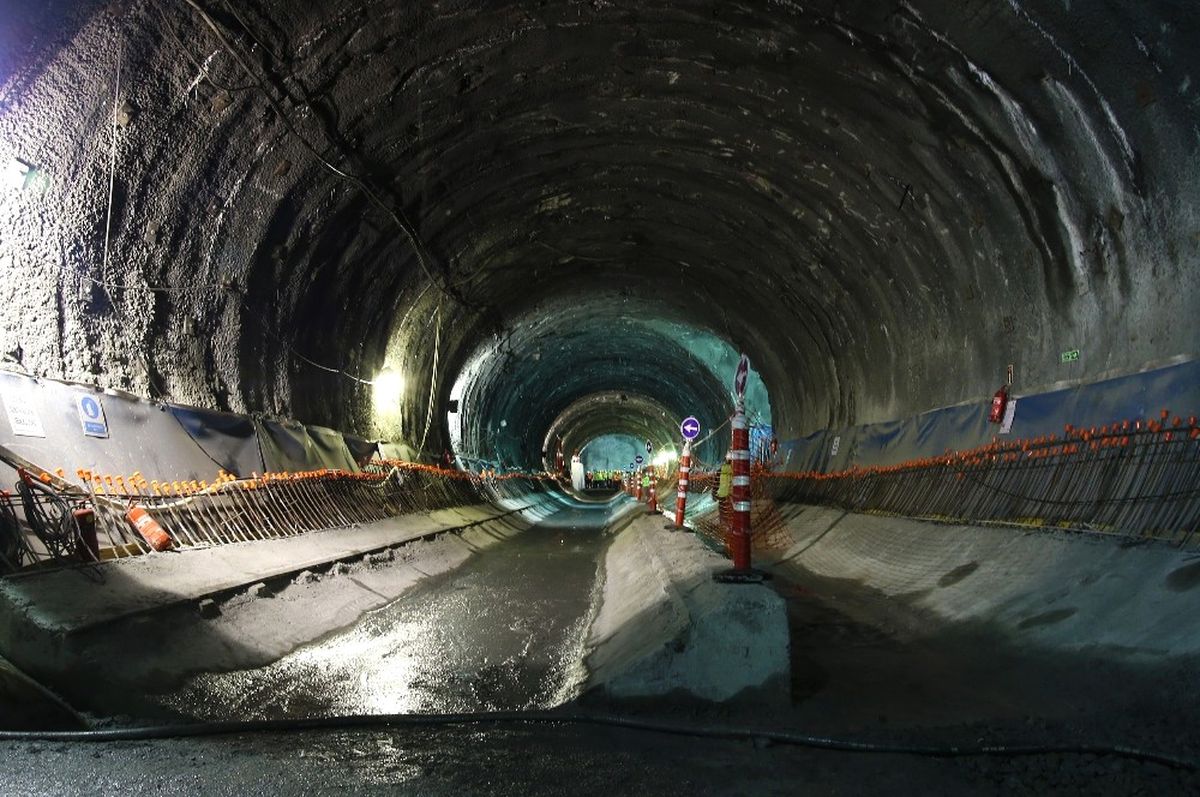 Kabataş-Mahmutbey Metrosu Türkiye\'nin Gururu Oldu