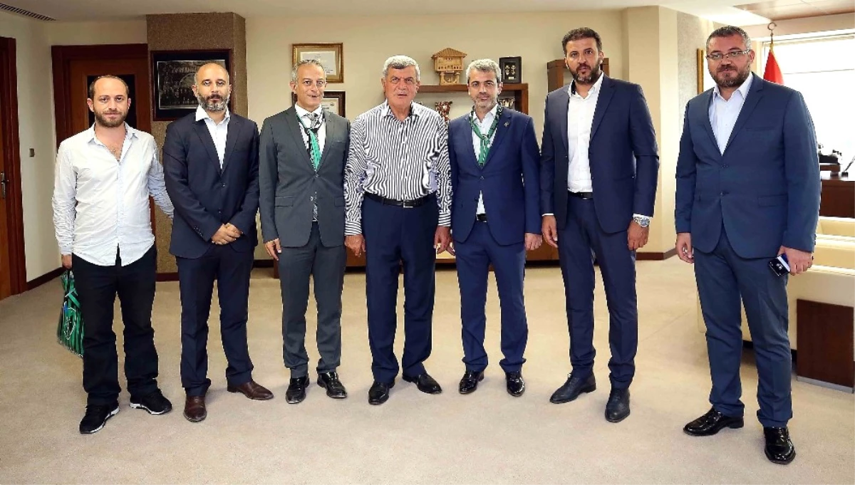 Kocaelispor\'dan Başkan Karaosmanoğlu\'na Ziyaret