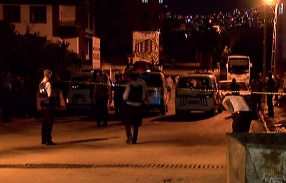 Maltepe\'de Kahvehaneye Silahlı Saldırı: 3 Yaralı
