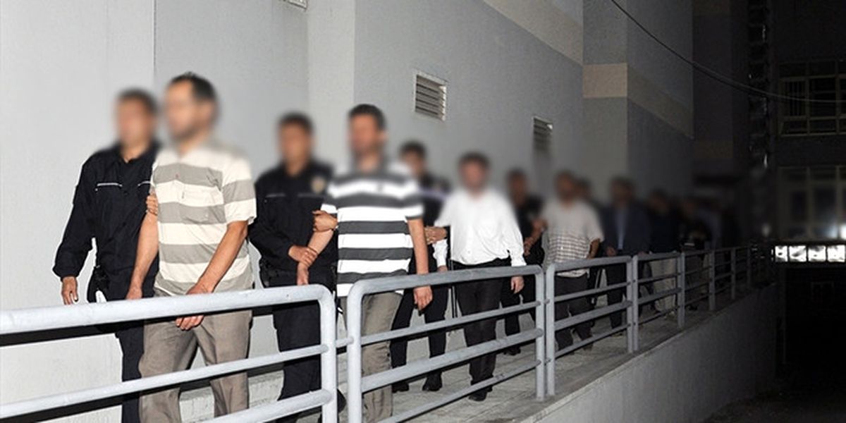 Mersin\'de 17 Kişiye Bylock Gözaltısı