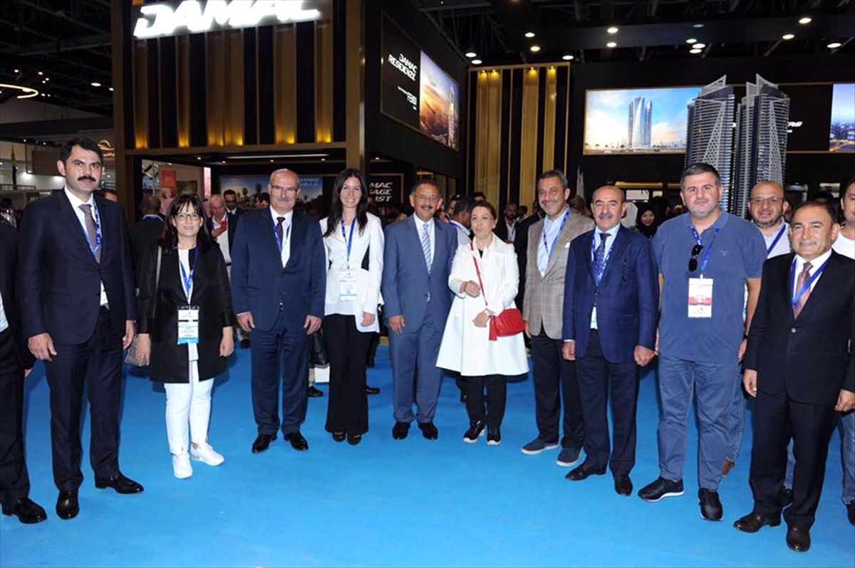 Milletvekili Karaaslan Dubai\'de İnşaat Fuarına Katıldı