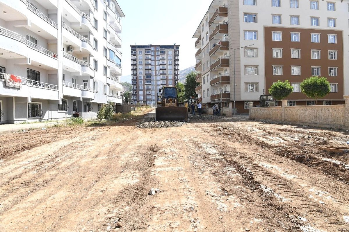 Muş\'ta Alternatif Yollarla Ulaşım Ağı Genişletiliyor