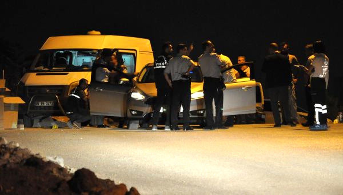 Otomobilin İçinde Öldürülmüş Halde Bulundu