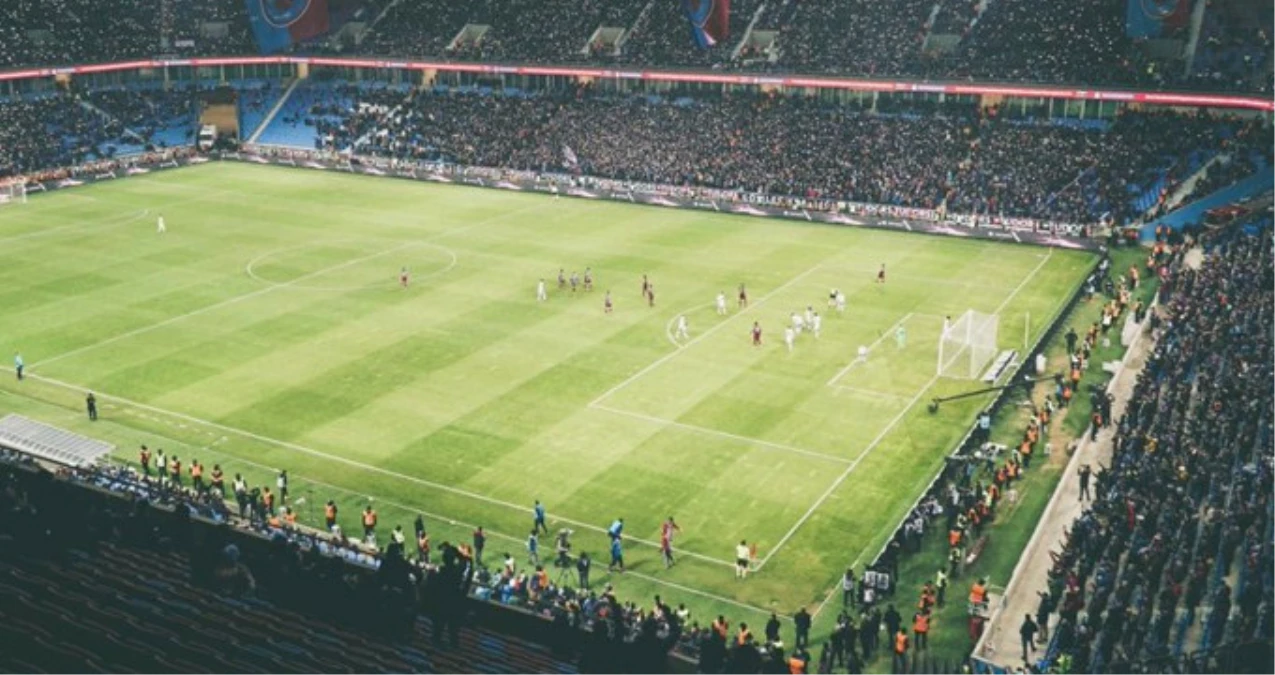 Trabzonspor, Futbolculara Yapılan Milyonlarca Liralık Yatırıma Rağmen Kombine Satamıyor