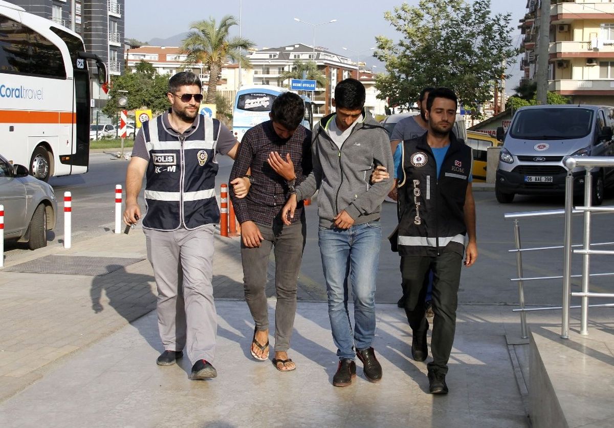 Uyuşturucu Tacirleri Tutuklandı