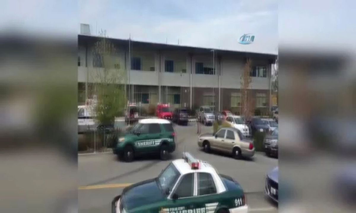 Washington\'da Liseye Silahlı Saldırı: 1 Ölü, 5 Yaralı