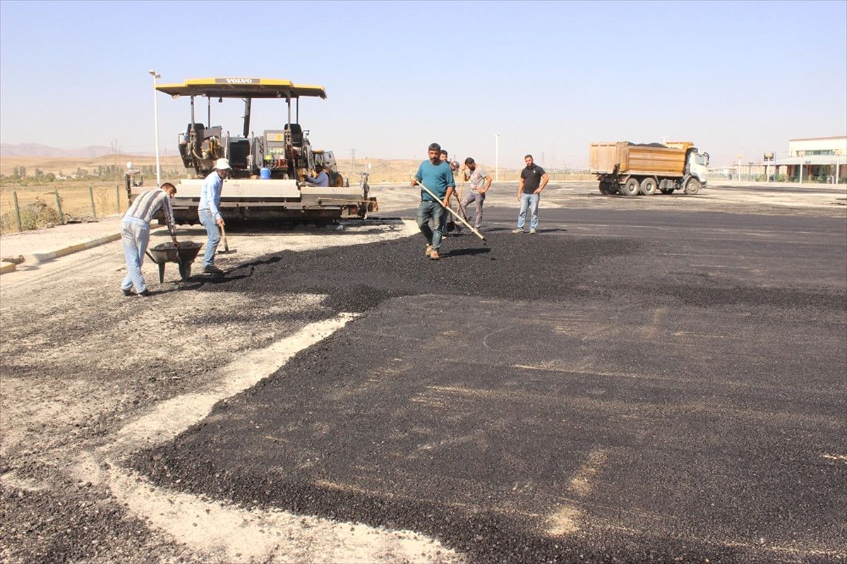 Ağrı Otobüs Terminali Asfaltlanıyor