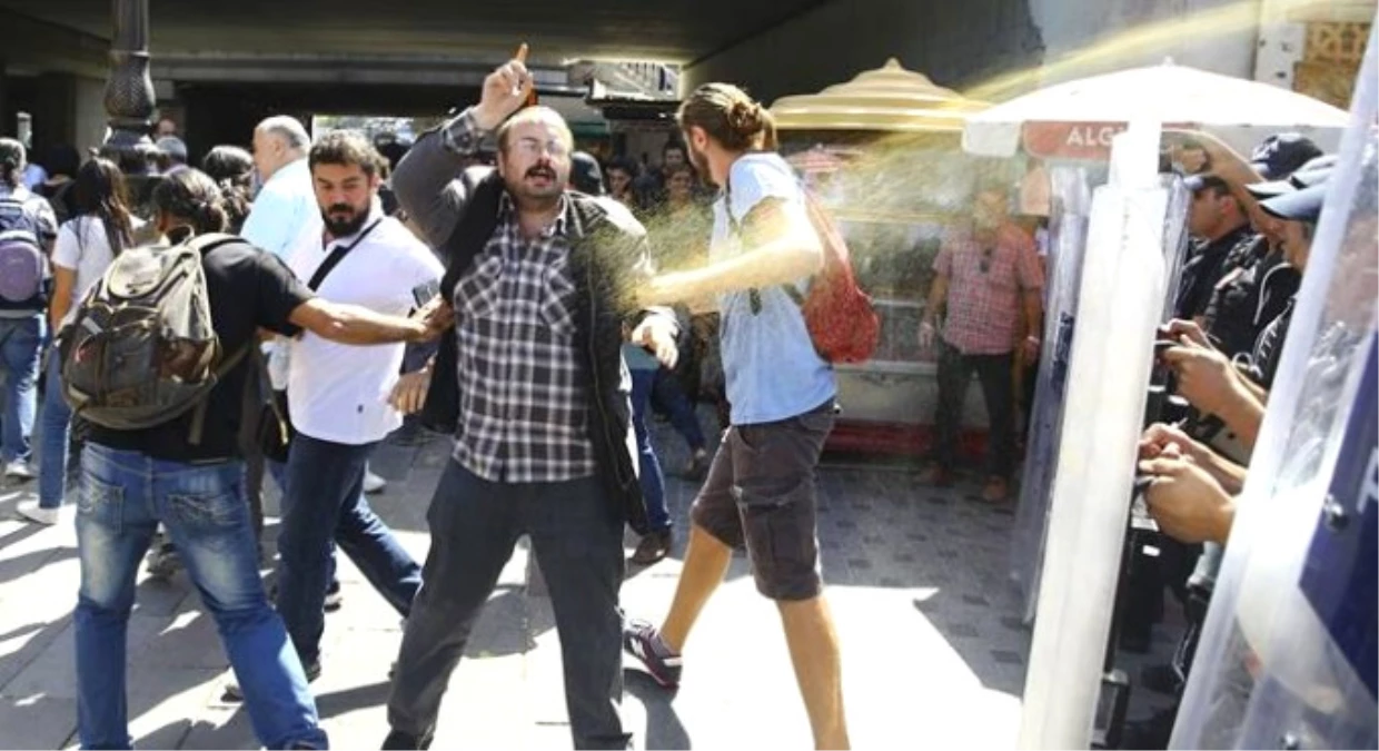 Ankara Adliyesi\'nde Polis Müdahalesi: 24 Gözaltı