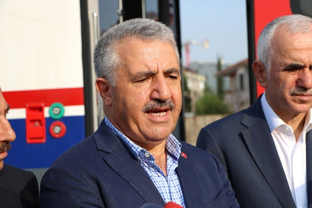 Bakan Arslan\'dan Okul Servisi Yönetmeliğine İlişkin Açıklama