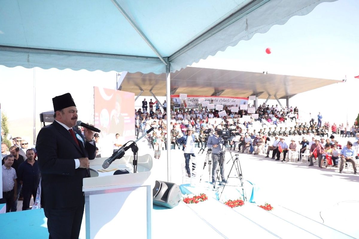 Bakan Eroğlu: "Bu Millet 21. Asra Mührünü Vuracaktır"