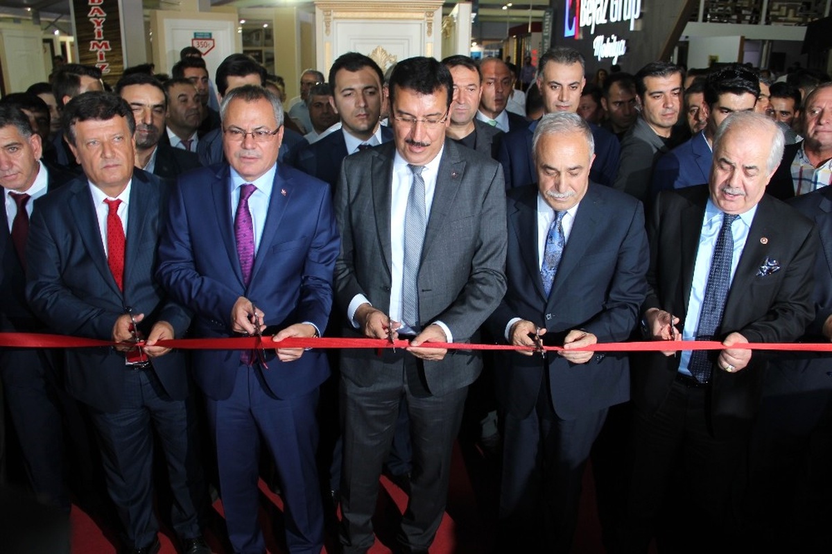 Bakanlar Tüfenkci ve Fakıbaba, Fuar Açılışına Katıldı