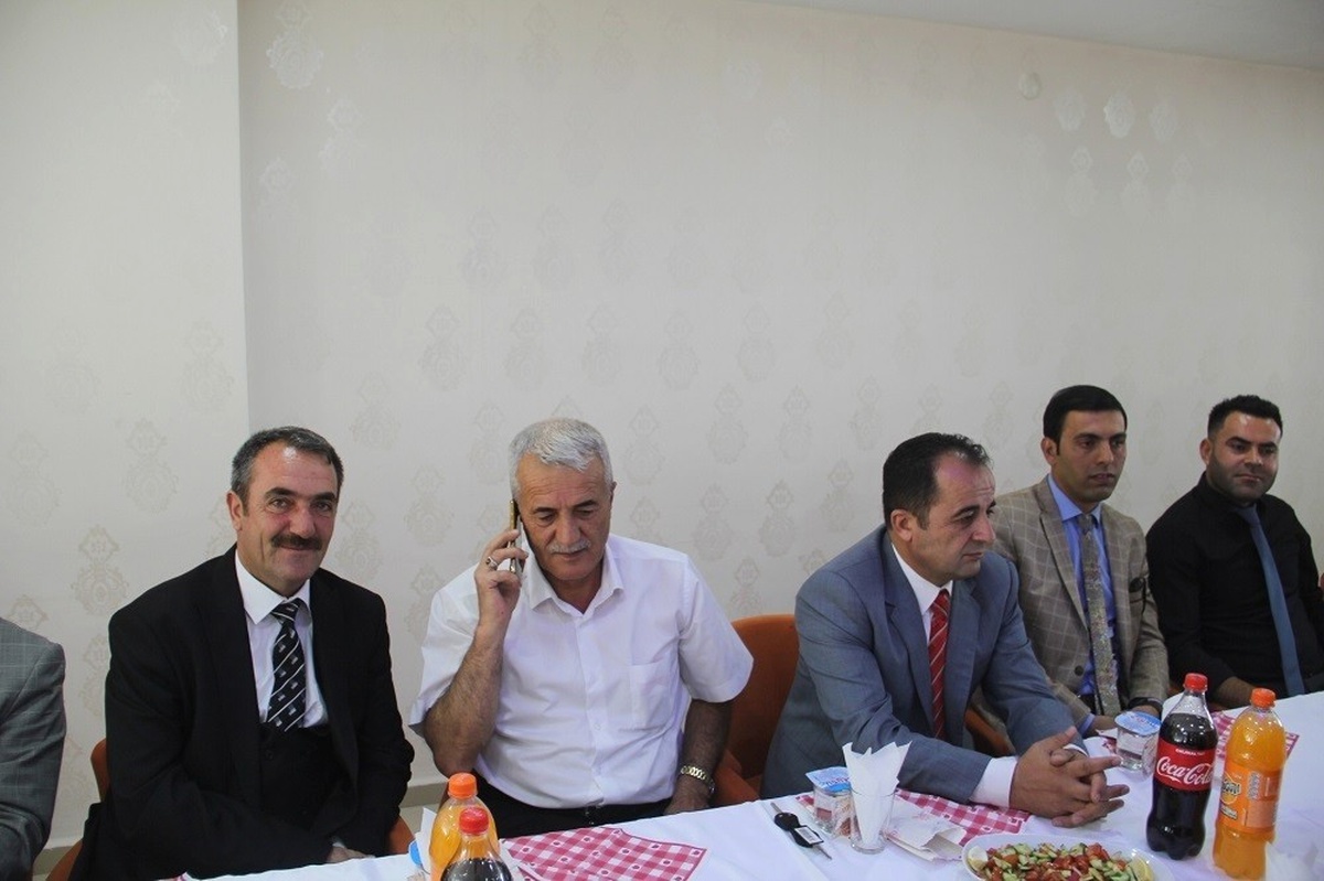 Başkan Vekili Öztürk Muhtarlarla Bir Araya Geldi