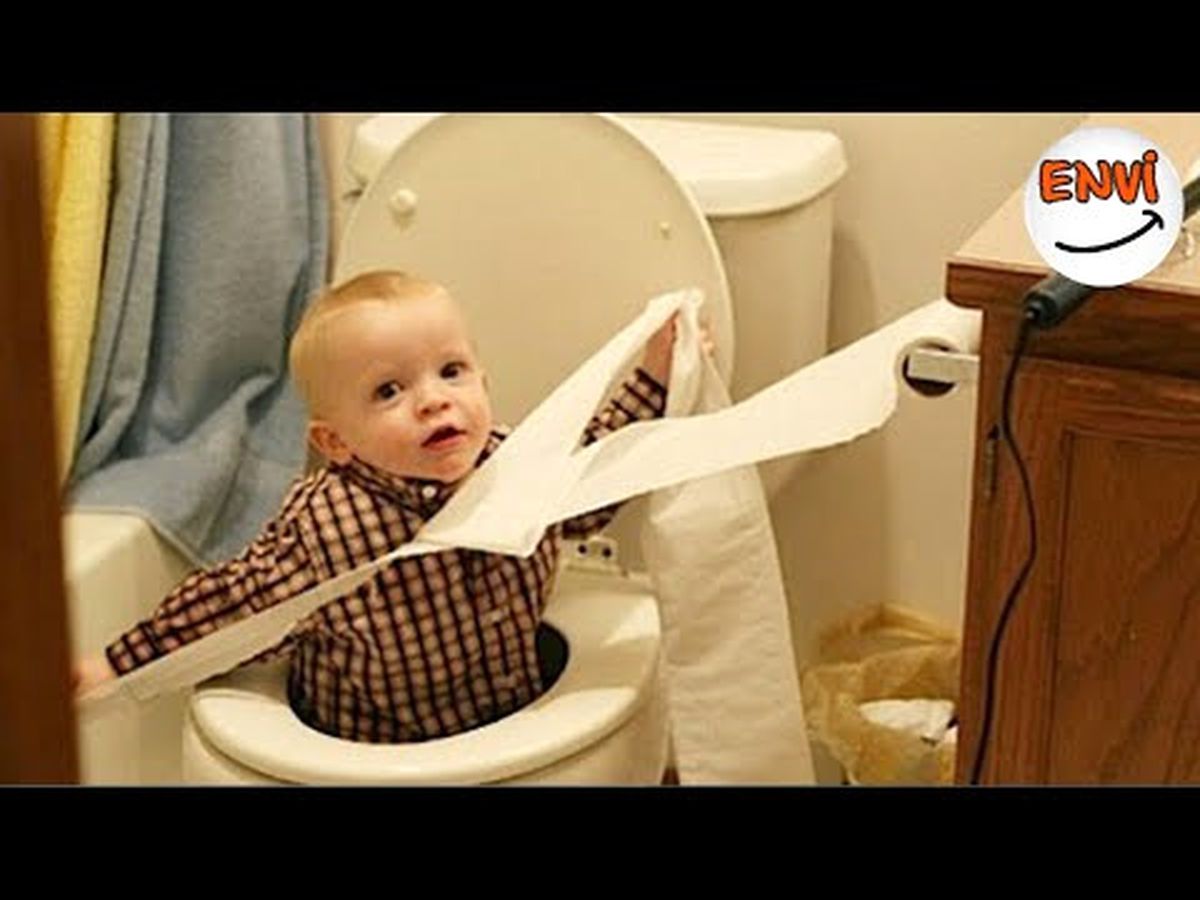 Bebeklerin Komik Kazaları ???? Komik Bebekler 2017