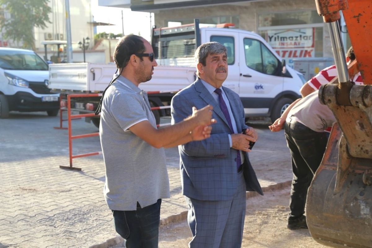 Burhaniye\'de Eski Otogar Önünde Kavşak Düzenlemesi