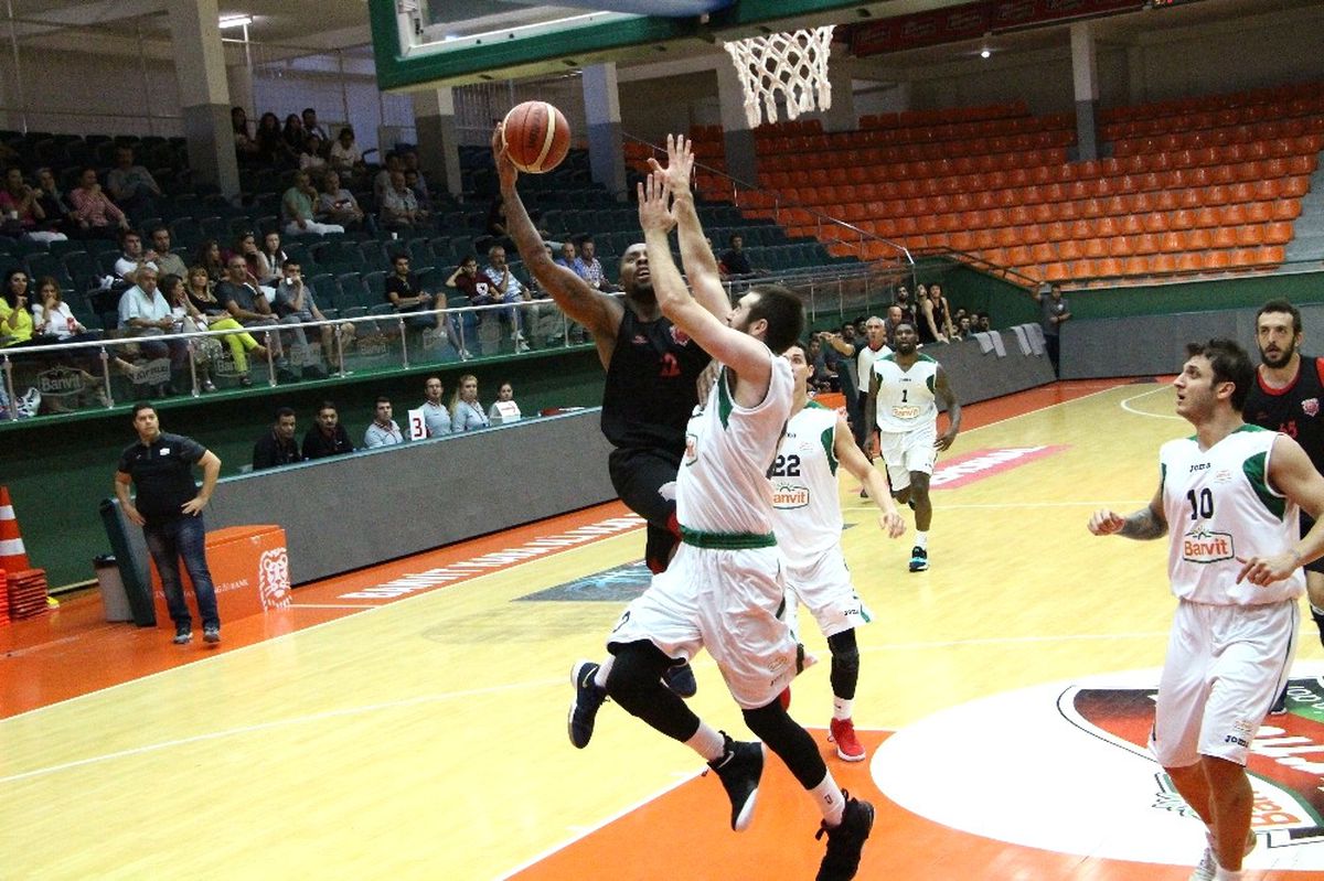 Devler Dört Hazırlık Maçı Yaptı