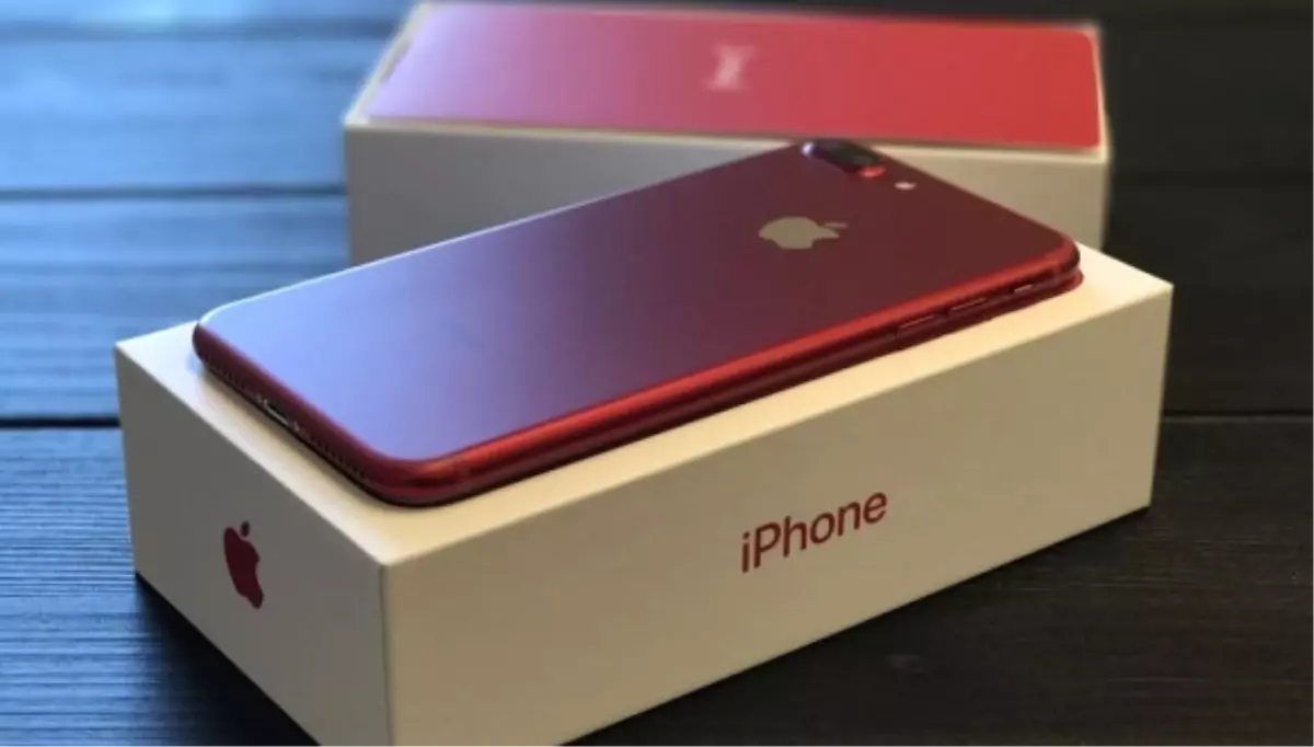 Kırmızı İphone 7 Üretimi Durduruldu!