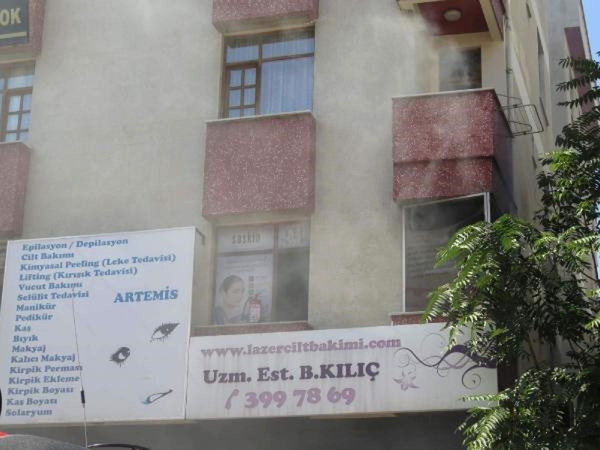 Kişisel Bakım Merkezinde Lazer Makinesinden Yangın Çıktı