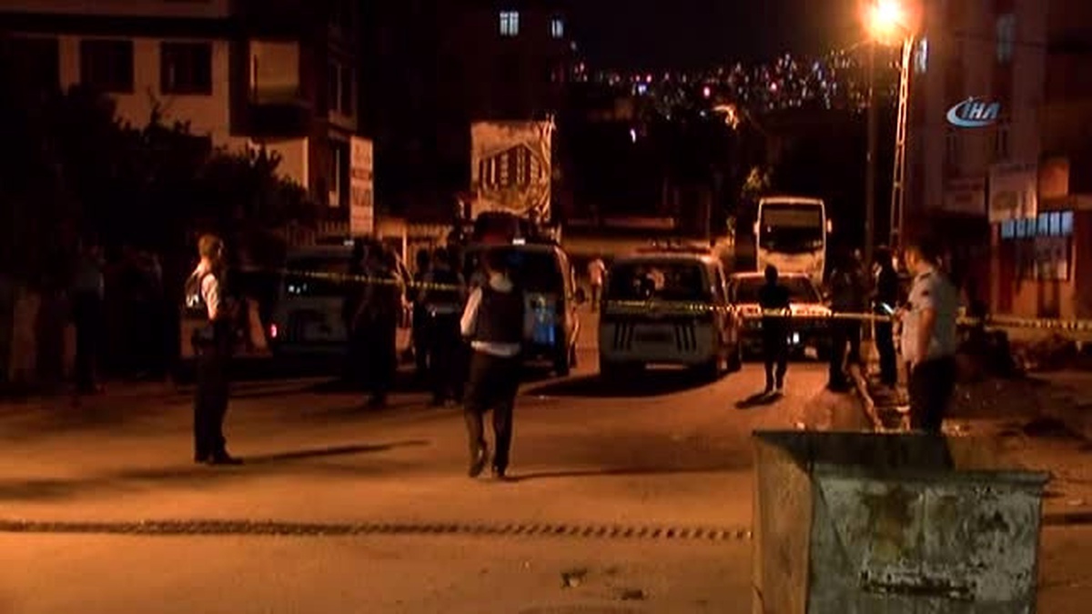 Maltepe\'de Kahvehaneye Silahlı Saldırı: 1 Ölü 2 Yaralı