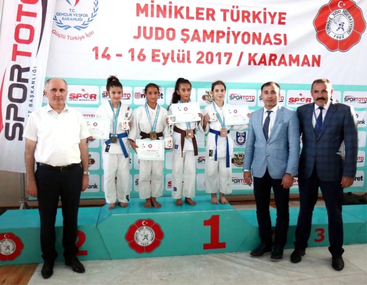 Minikler Türkiye Judo Şampiyonası Başladı
